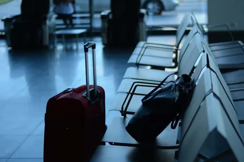#8 - They Reroute Pacemaker Carriers Around the Metal Detector Entirely (Image Credits: Rawpixel)