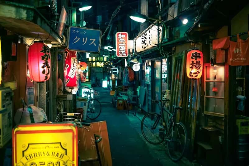 4. Japan - Safe Streets, Crowded Cities, Surprising Nuances (Image Credits: Unsplash)