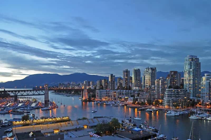 5. Canada: Unlimited Multiple Nationalities, No Fuss (Image Credits: Flickr)