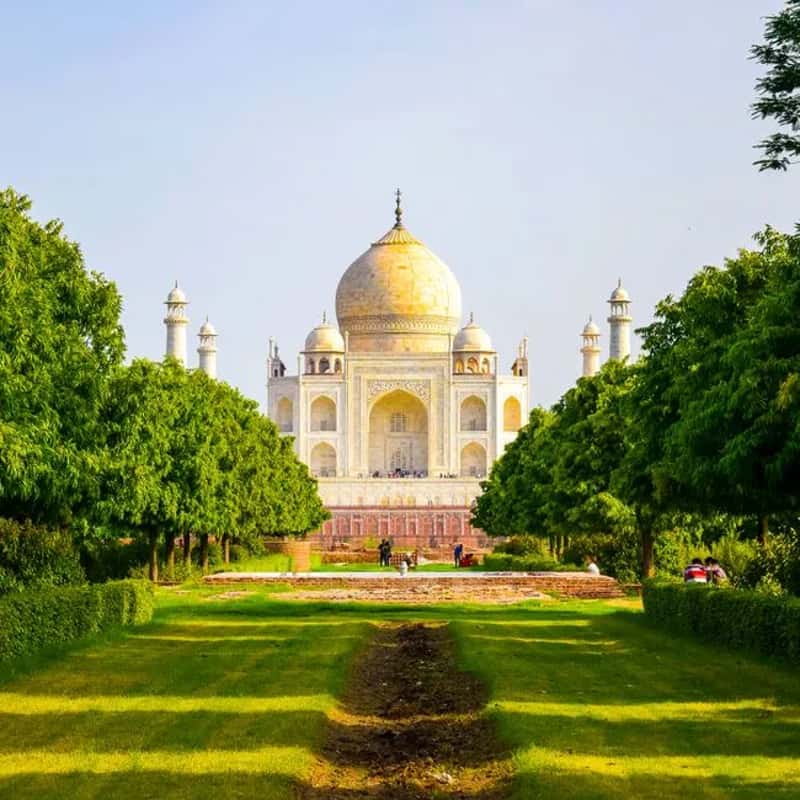 A White Marble Tomb Built From Grief (Image Credits: Pexels)