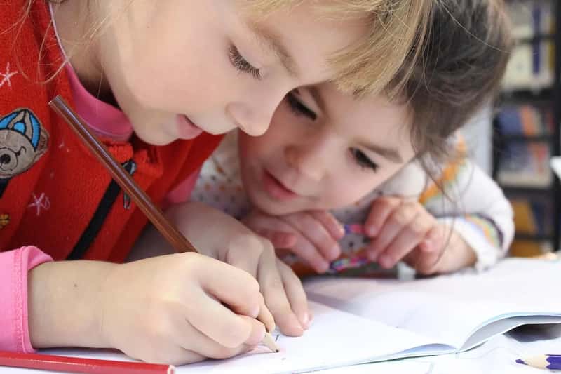 The Netherlands: English Before Children Can Read Fluently (Image Credits: Pixabay)