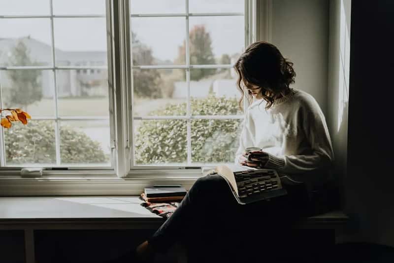 7. Give Your Host Space and Alone Time (Image Credits: Unsplash)