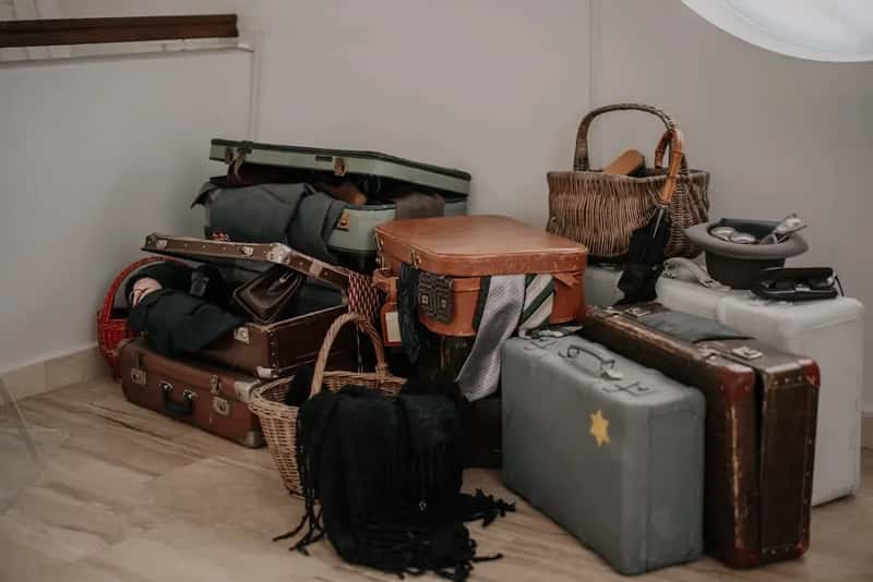 1. They Never Overpack (Image Credits: Unsplash)