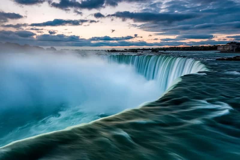 6. Niagara Falls, Ontario (Image Credits: Unsplash)