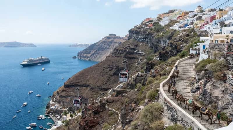 5. Santorini Is Many Cruisers' Dream Stop and Some Travellers' Biggest Trap (Image Credits: Gemini)