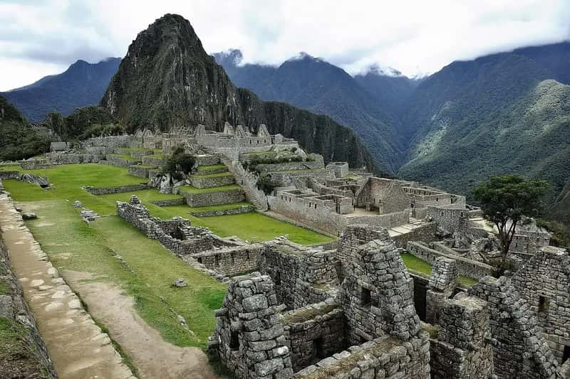 2. Machu Picchu, Peru - An Ancient City Crumbling Under Footfall (Image Credits: Pixabay)