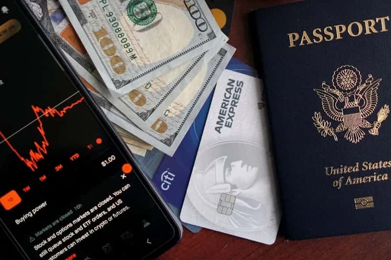 #13 - Your Credit Card Almost Certainly Has Lounge Access Hidden In It (Image Credits: Pexels)