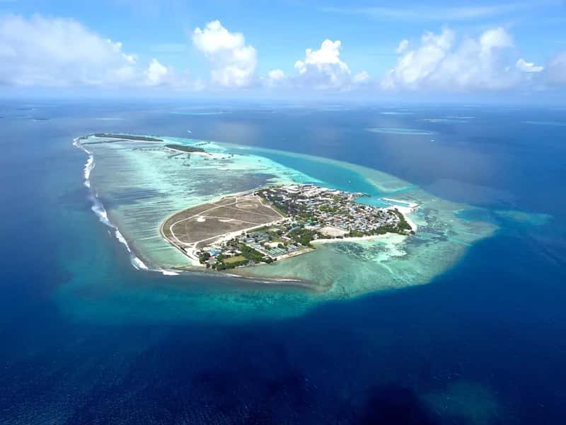 Kiribati: the only country spanning all four hemispheres (Image Credits: Unsplash)