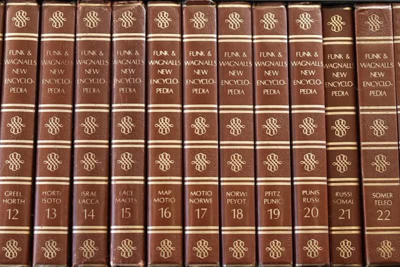 #9 - A Full Set of Encyclopedias Displayed Like Trophies (Image Credits: Unsplash)