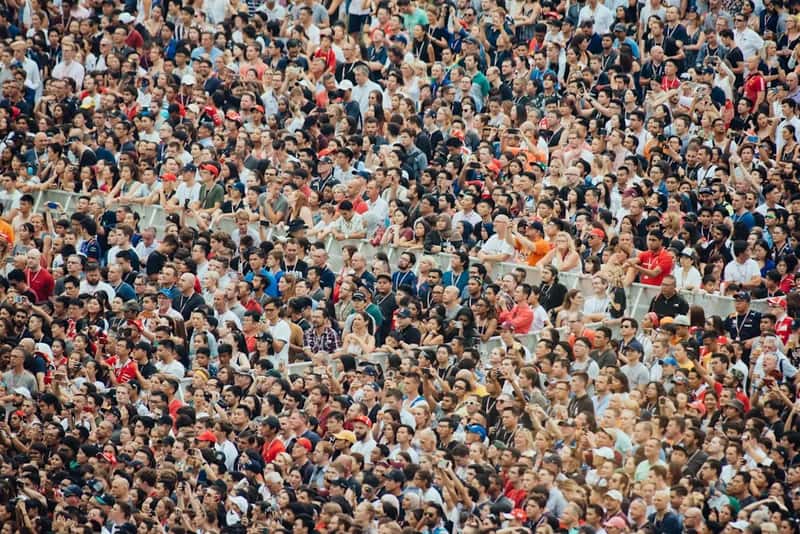 Ochlophobia: the fear of crowds at tourist hotspots (Image Credits: Unsplash)