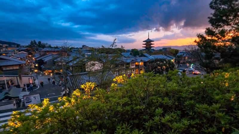 Kyoto and Mount Fuji, Japan (Image Credits: Unsplash)