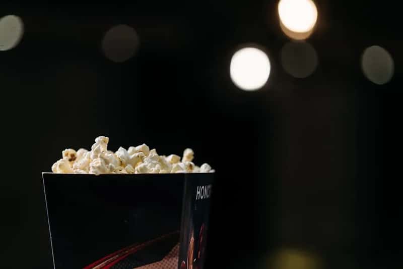 #16 - The Electric Popcorn Popper Was an Event, Not Just an Appliance (Image Credits: Pexels)