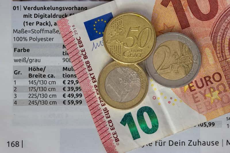 The price gap that keeps showing up in the numbers (Image Credits: Pexels)