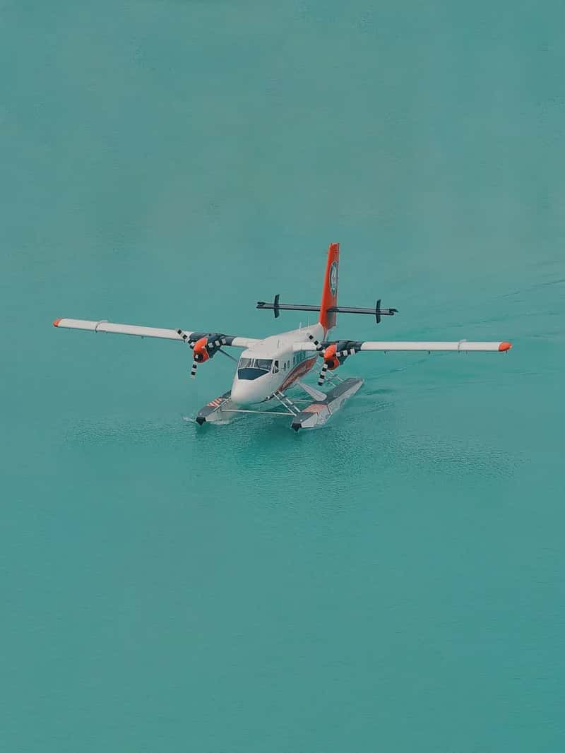 7. Extra Water Throughout the Flight (Image Credits: Unsplash)