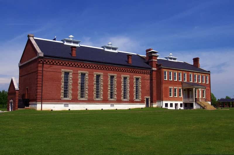 1. Fort Smith, Arkansas (Image Credits: Pixabay)