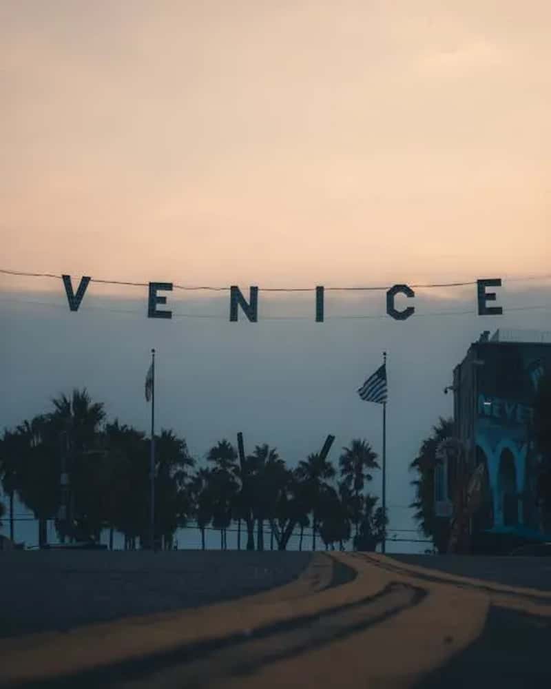 #15 - Venice Beach, California: The Boardwalk That Turned Into a Headache (Image Credits: Pexels)