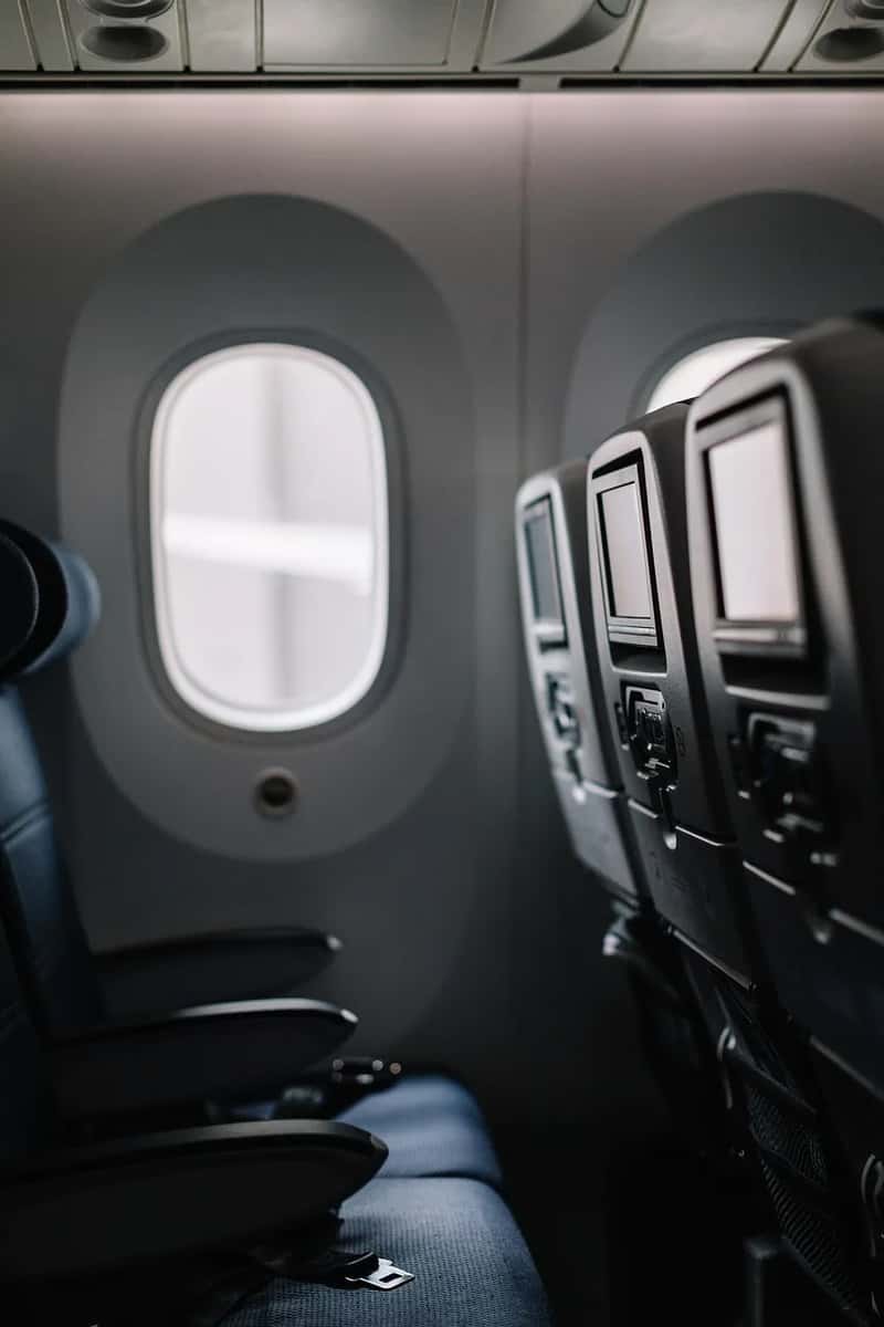 The Window Seat Trick for an Empty Middle (Image Credits: Pixabay)