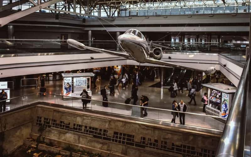 A Connecting Hub, Not a Final Destination (Image Credits: Pexels)