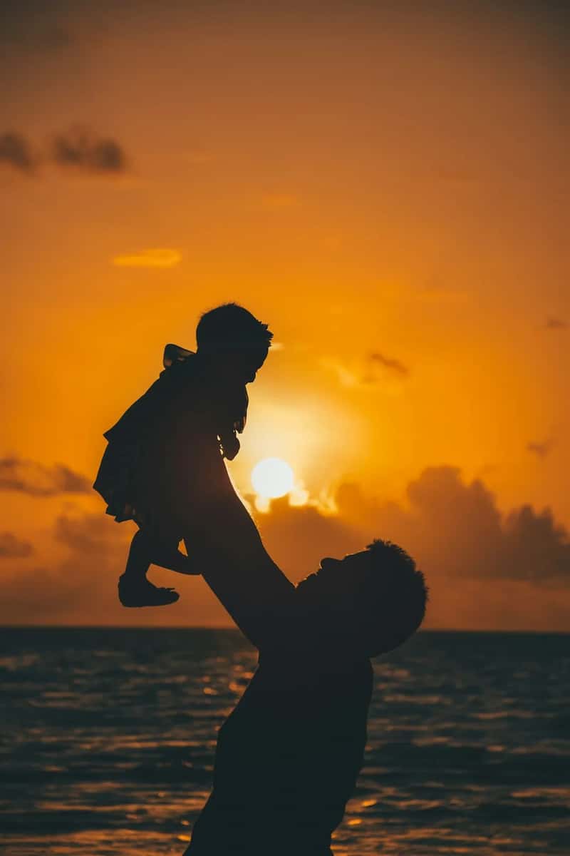 Parental Leave That Actually Supports Families (Image Credits: Unsplash)
