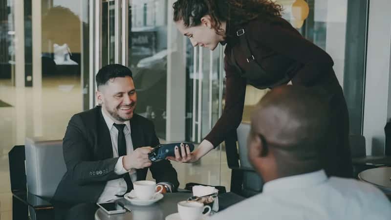 3. Splitting the bill item by item in France (Image Credits: Unsplash)
