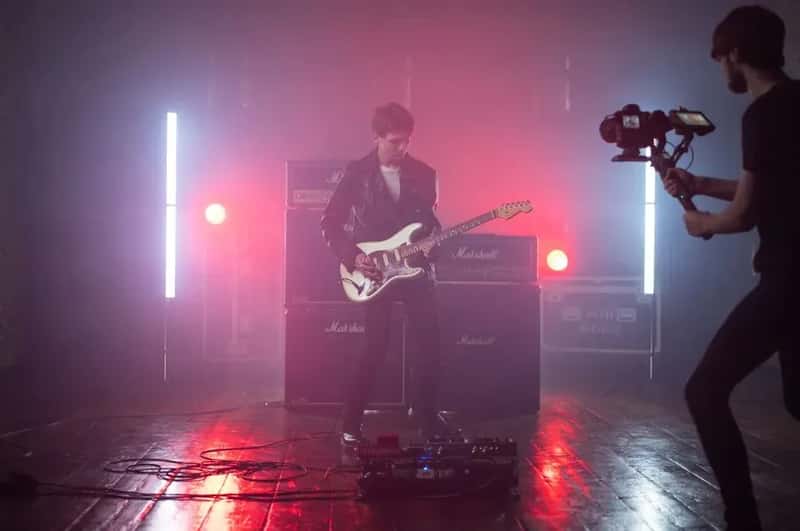#17 - MTV Actually Played Music Videos - and It Rewired an Entire Generation (Image Credits: Pexels)