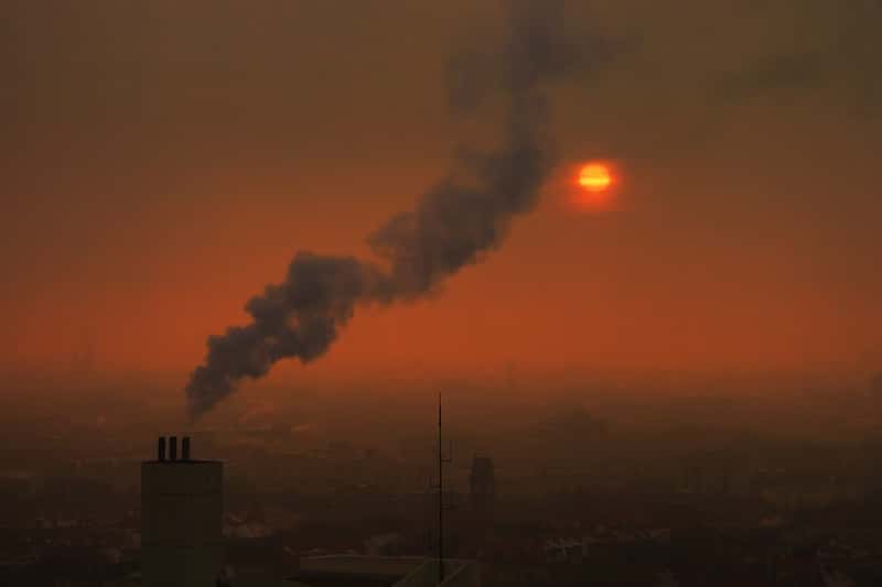 The Global Context: A Critical Air Quality Crisis (Image Credits: Unsplash)