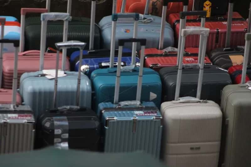 #14 - Matching Hard-Shell Luggage Sets That Give Away Decades of Travel (Image Credits: Pexels)