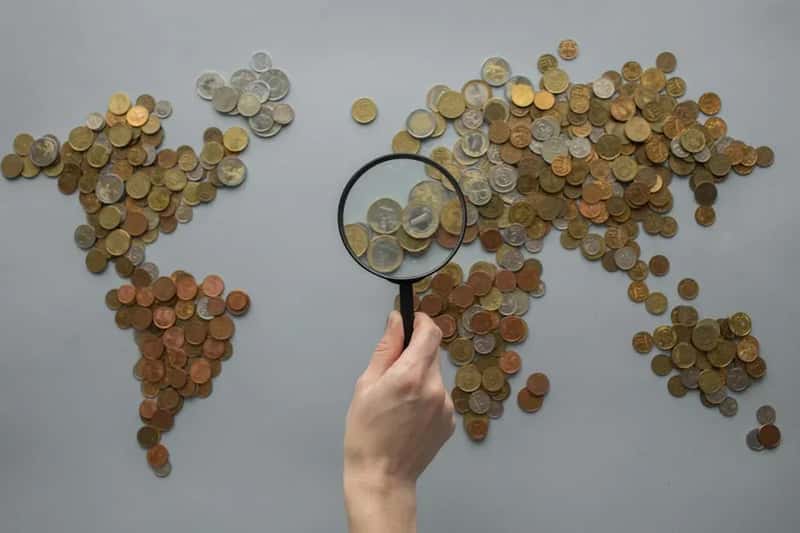 The Bottom Line: Your Dollars Have Borders, Too (Image Credits: Pexels)