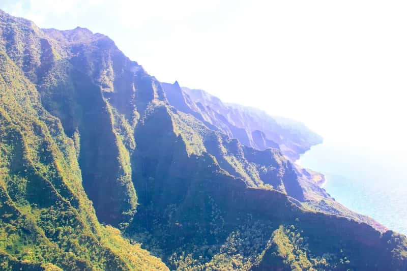 4. Kalalau Trail and the Nā Pali Coast, Hawaii (Image Credits: Unsplash)