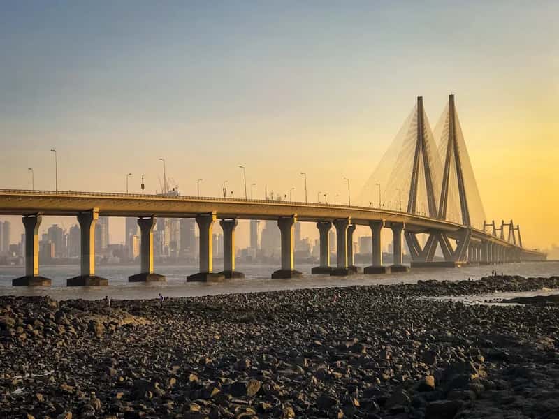6. Mumbai, India - Millions on the Front Line (Image Credits: Unsplash)
