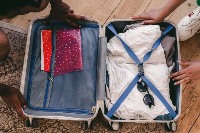 7. Forgetting the personal item has its own separate limit (Image Credits: Pexels)