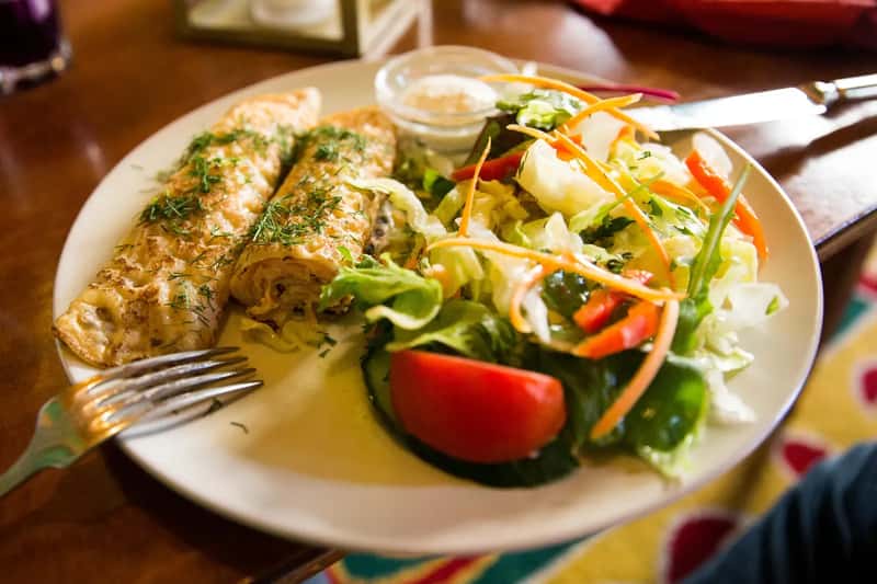 What Eastern European Food Actually Tastes Like (Image Credits: Wikimedia)