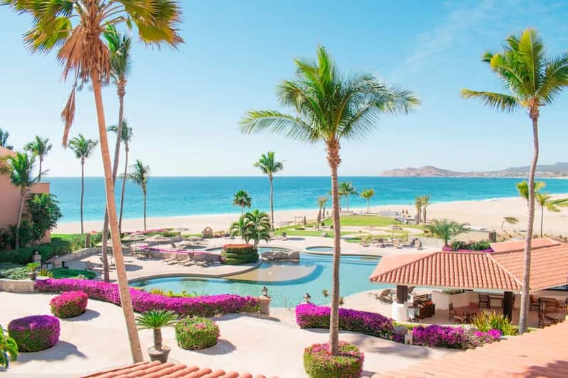 Accommodation: Hostels to Luxury Resorts (Image Credits: Unsplash)