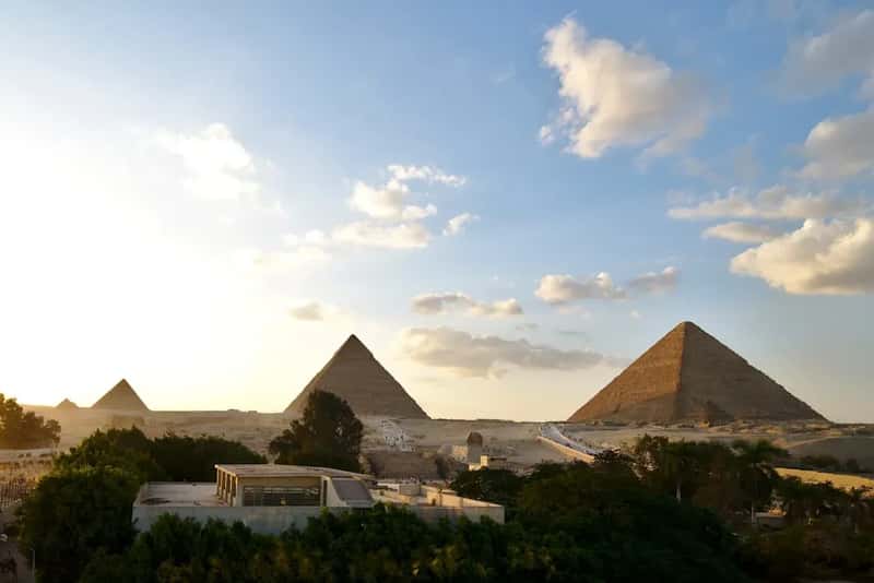 Egypt: Ancient Wonders With Modern Concerns (Image Credits: Unsplash)