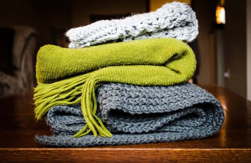#15 - They Pack a Scarf That Does Five Different Jobs (Image Credits: Pixabay)