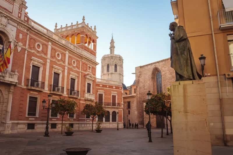 7. Spain: Sunshine and Siestas (Image Credits: Unsplash)