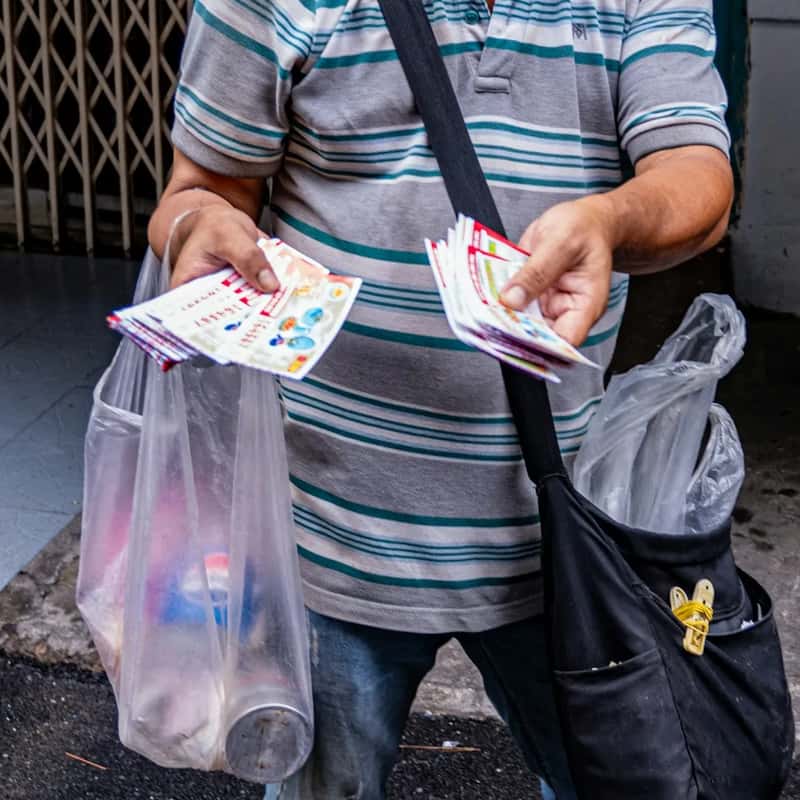 9. Street vendors selling "skip the line" tickets near major monuments (Image Credits: Unsplash)