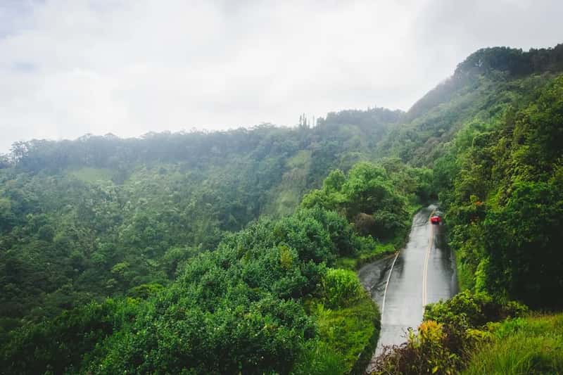 The roads and cars aren't keeping up either (Image Credits: Unsplash)