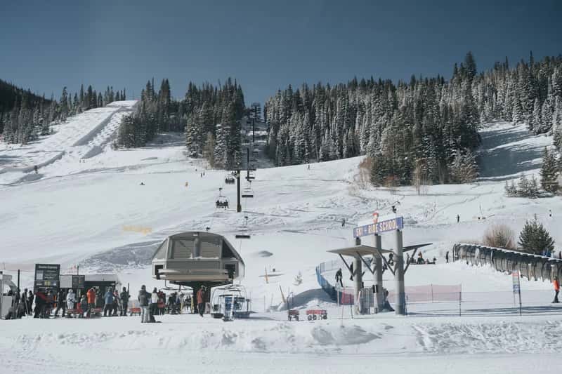 1. Aspen, Colorado (Image Credits: Pexels)