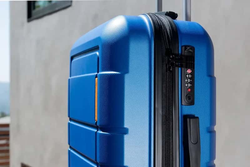 #11 - Never Pack in Random Layers When a Smart System Takes 30 Seconds (Image Credits: Unsplash)