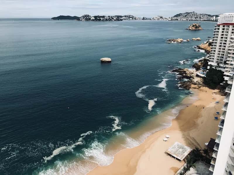 Acapulco, Guerrero (Image Credits: Unsplash)