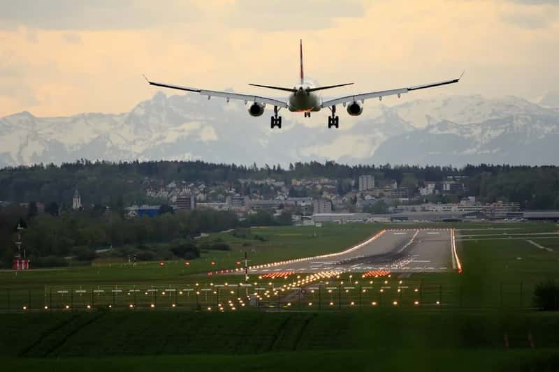 Airlines are expanding connections across the region (Image Credits: Unsplash)