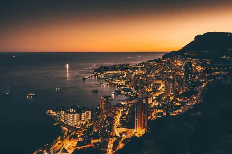 Monaco: The Tiny Principality Where Life Lasts Longest (Image Credits: Pixabay)