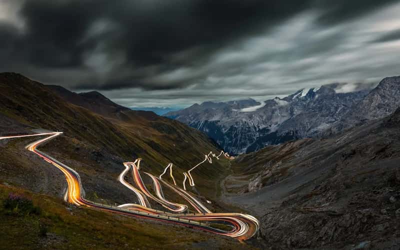 Stelvio Pass, Italy (Image Credits: Unsplash)