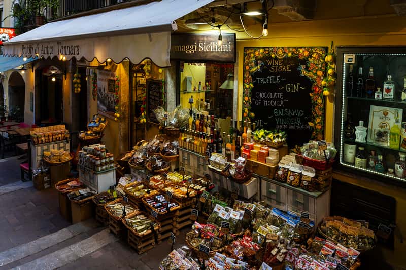 Culinary Adventures Beyond Pasta and Pizza (image credits: flickr)