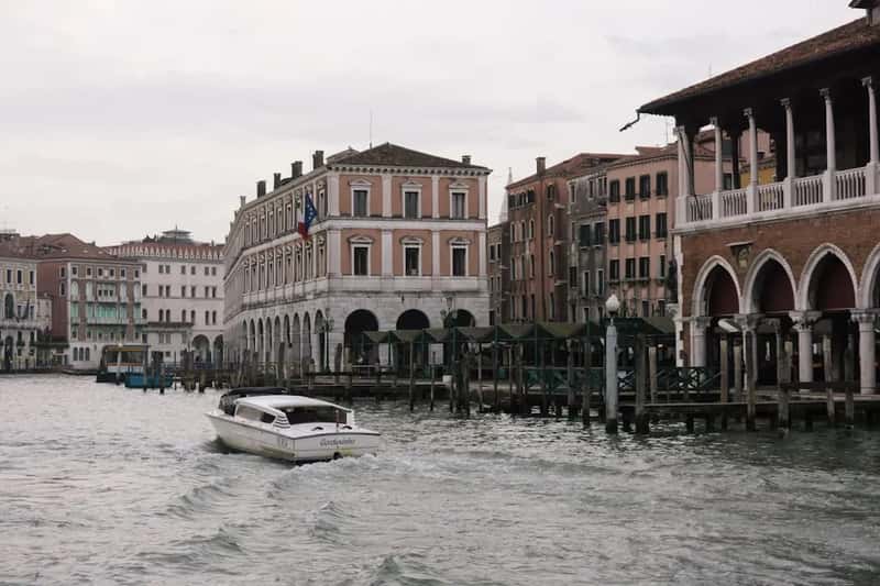 Venice's Entry Fee Experiment (Image Credits: Unsplash)