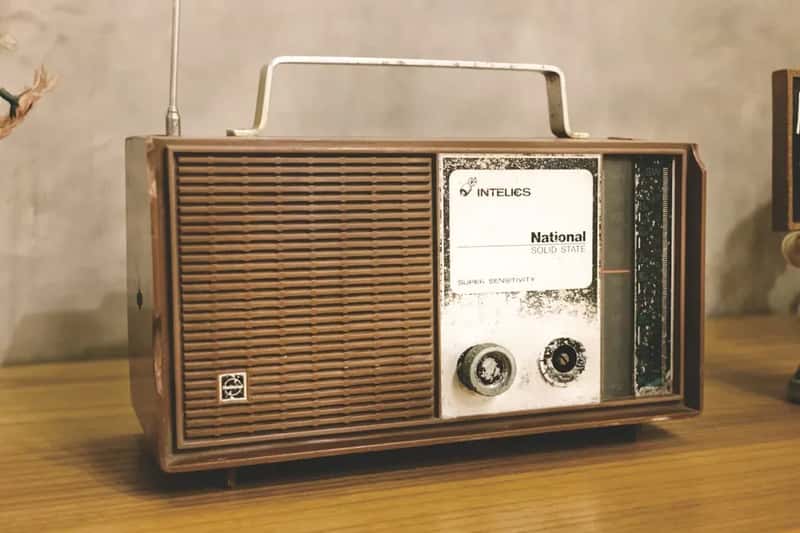 #10 - Listening to a Transistor Radio Like It Was Actually Magic (Image Credits: Unsplash)