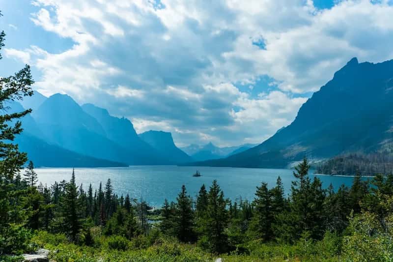 10. Glacier National Park, Montana (Image Credits: Unsplash)