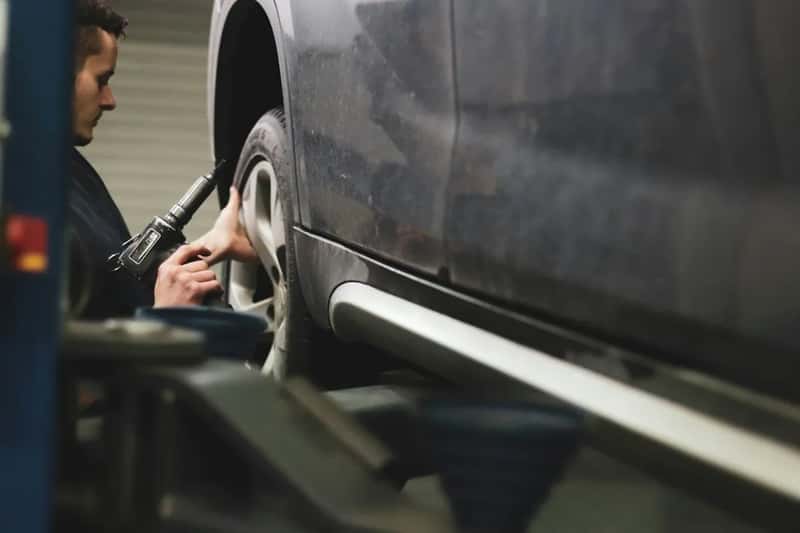 3. Skipping vehicle checks before departure (Image Credits: Unsplash)