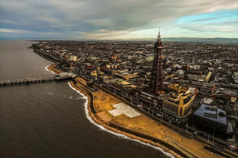 4. Blackpool, England - From Victorian Playground to Struggling Seaside Town (Image Credits: Pexels)